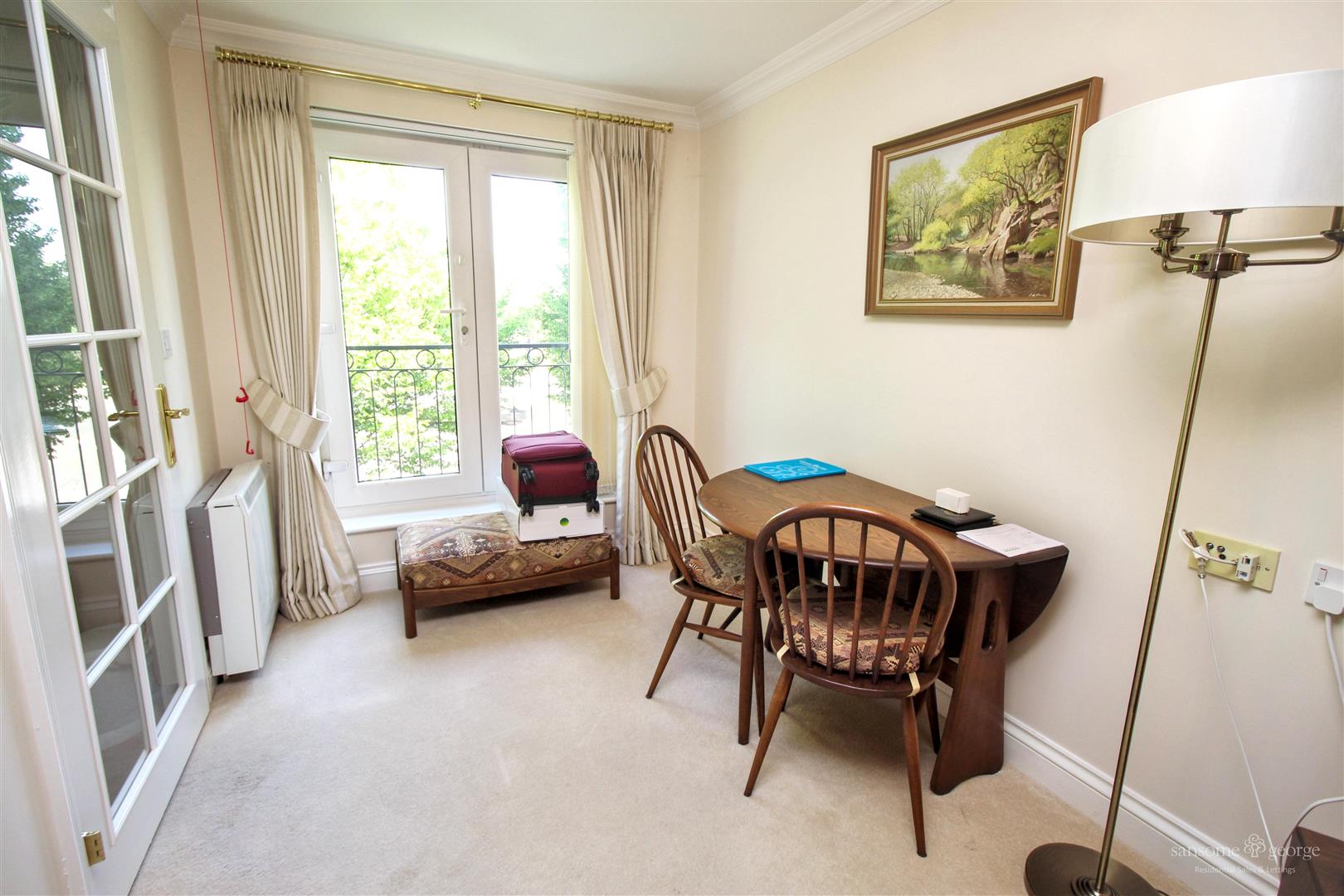 Bath Road, Calcot, Reading